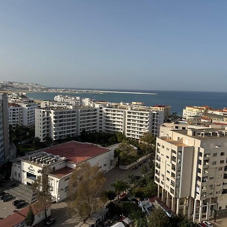 Seafront 2 Bedrooms Flat Танжер Екстериор снимка